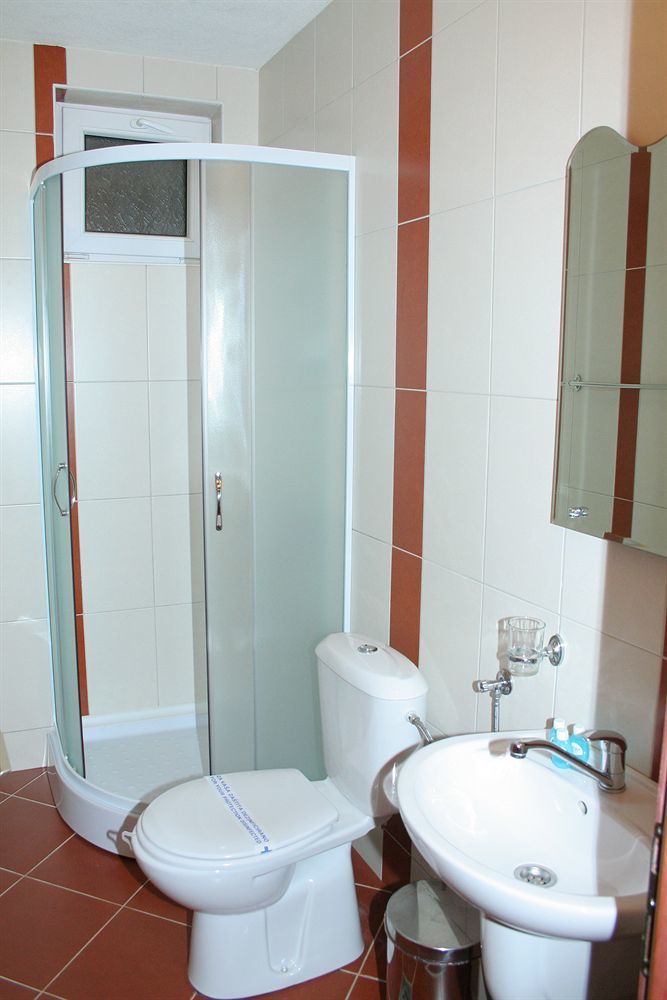 Guest House Breza Прилеп Экстерьер фото