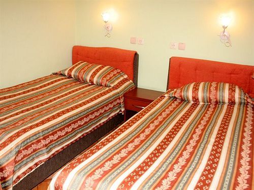 Guest House Breza Прилеп Экстерьер фото